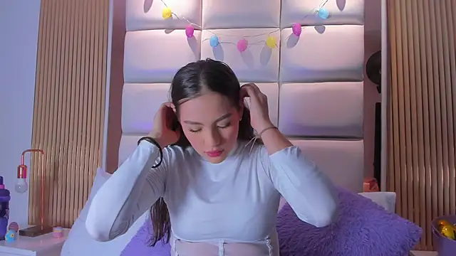 Megaan Rousee online show from 3, 4, 2026