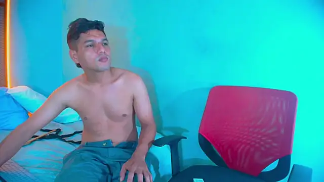 Hornyshow1 online show from 31, 3, 2026