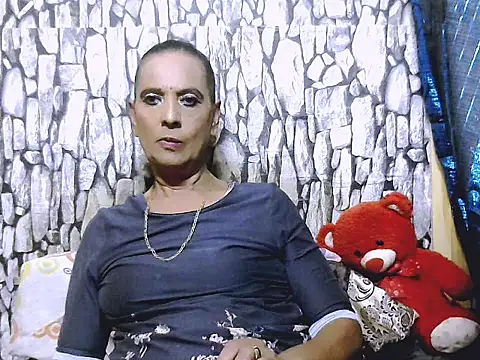 Hot queen58 online show from 21, 4, 2026