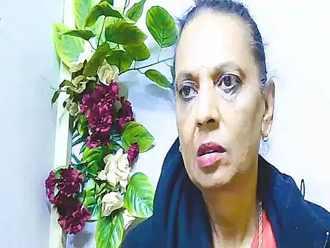 Hot queen58 online show from 5, 6, 2026