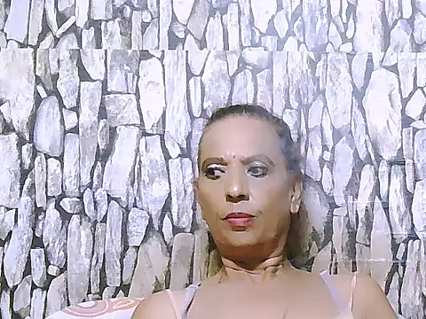 Hot queen58 online show from 22, 4, 2026