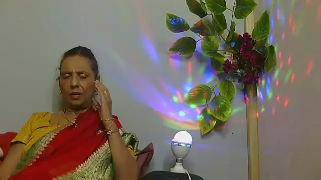 Hot queen58 online show from 17, 5, 2026