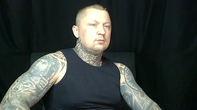 Snapshot of devilWithTats chatting on 17, 5, 2026 devilWithTats online show from 17, 5, 2026