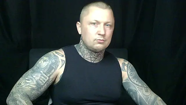 Snapshot of devilWithTats chatting on 14, 5, 2026 devilWithTats online show from 14, 5, 2026