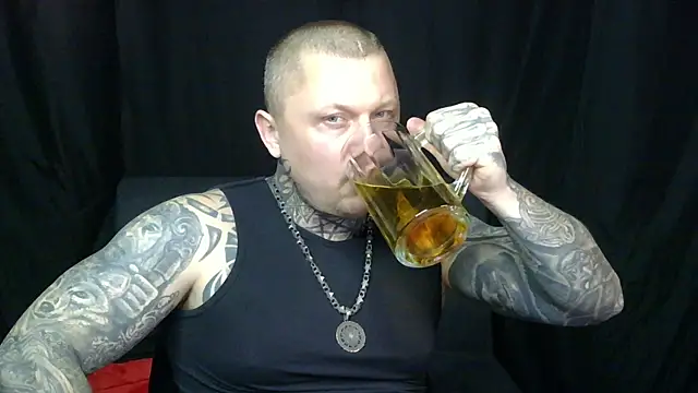 Snapshot of devilWithTats chatting on 5, 6, 2026 devilWithTats online show from 5, 6, 2026