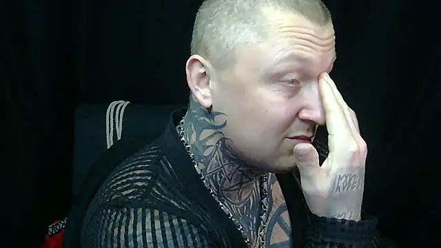 Snapshot of devilWithTats chatting on 2, 6, 2026 devilWithTats online show from 2, 6, 2026