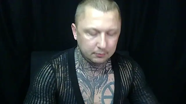 Snapshot of devilWithTats chatting on 21, 5, 2026 devilWithTats online show from 21, 5, 2026