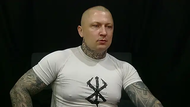 Snapshot of devilWithTats chatting on 25, 5, 2026 devilWithTats online show from 25, 5, 2026