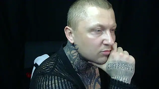 Snapshot of devilWithTats chatting on 20, 5, 2026 devilWithTats online show from 20, 5, 2026