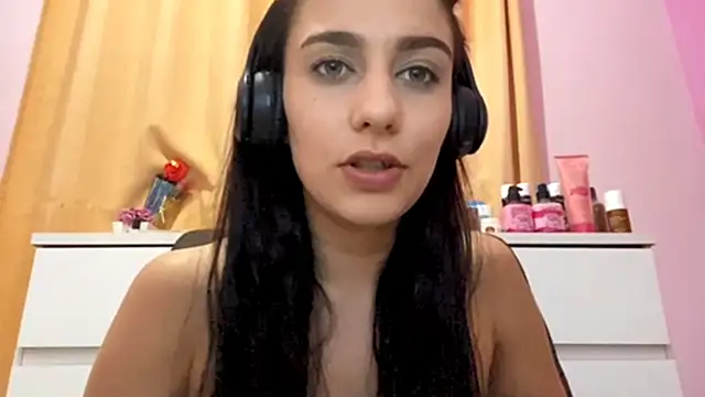 JessiaAllaire online show from 7, 3, 2026