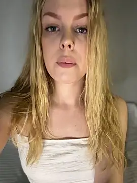 Divine Caress online show from 16, 5, 2026
