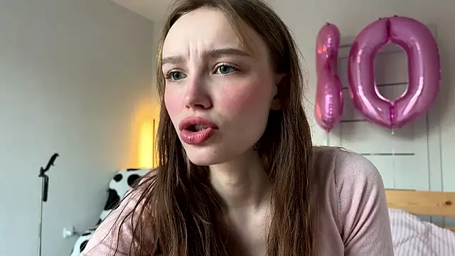 Lolatatee online show from 27, 3, 2026