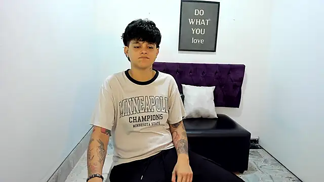 TomBoy Natali online show from 25, 5, 2026