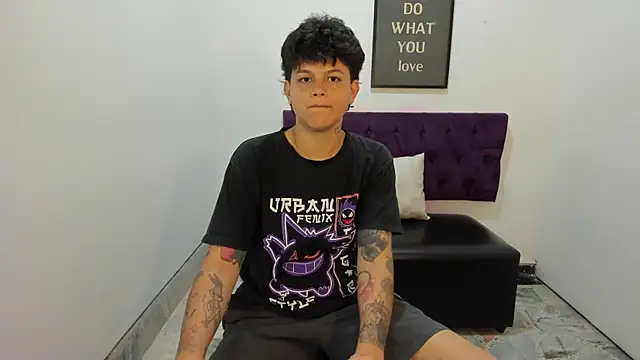 TomBoy Natali online show from 17, 6, 2026