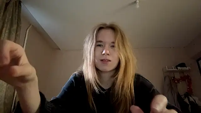 Snapshot of LeomaJee chatting on 9, 6, 2026 LeomaJee online show from 9, 6, 2026
