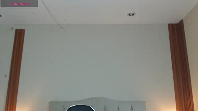 emiily skinny online show from 9, 4, 2026