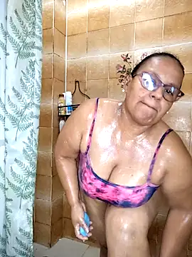 Roxy 77 online show from 24, 4, 2026