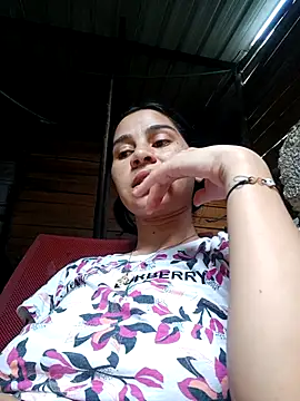 Sophia Noah online show from 2, 3, 2026