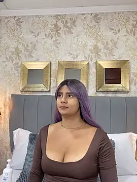 AnitaMore  online show from 10, 7, 2026