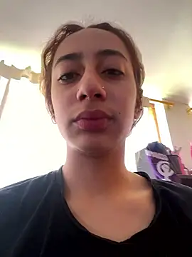 Alejandraa29 online show from 6, 3, 2026