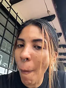 Snapshot of VioletaHills_ chatting on 14, 5, 2026 VioletaHills online show from 14, 5, 2026