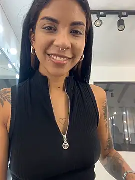 Snapshot of VioletaHills_ chatting on 22, 7, 2026 VioletaHills online show from 22, 7, 2026