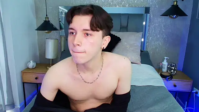 hollannd  online show from 9, 4, 2026