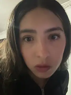 AkiraKuro7 online show from 16, 3, 2026