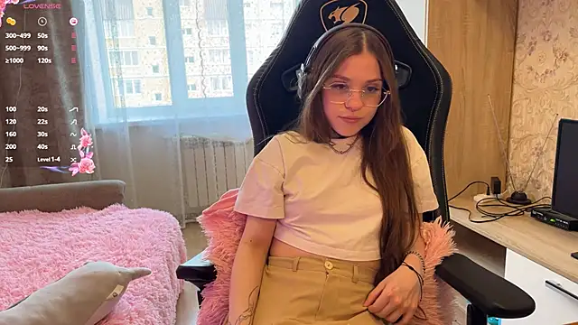 Silena bb online show from 22, 4, 2026