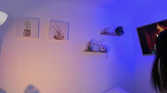 AlaiaRogers online show from 16, 6, 2026