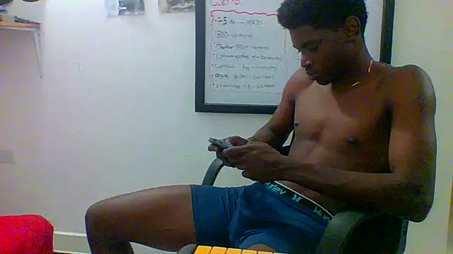 Snapshot of charles_king chatting on 10, 5, 2026 charles king online show from 10, 5, 2026
