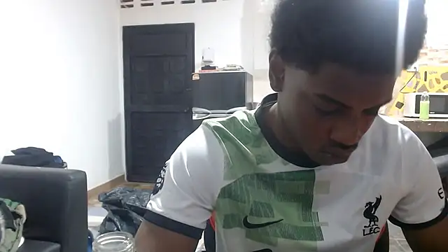 Snapshot of charles_king chatting on 23, 7, 2026 charles king online show from 23, 7, 2026
