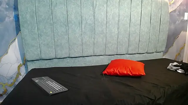 vanessarodriguez69 online show from 2, 4, 2026