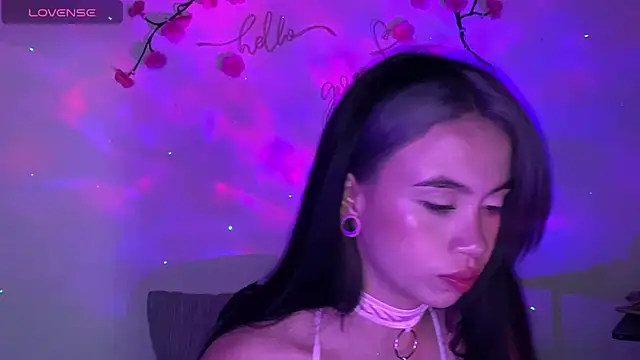 sweet molly420 online show from 15, 5, 2026