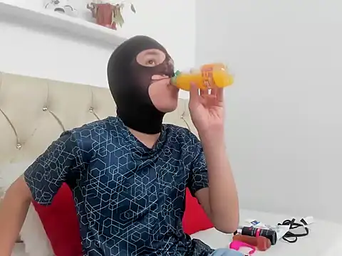 max betacure32 online show from 21, 4, 2026