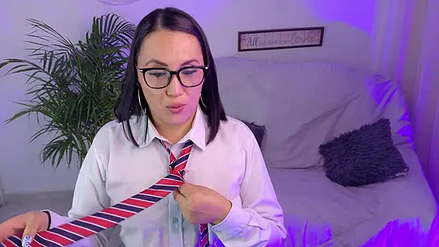 Snapshot of Valeriaa_cruz chatting on 10, 7, 2026 Valeriaa cruz online show from 10, 7, 2026