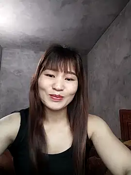 Lilinn  online show from 19, 4, 2026