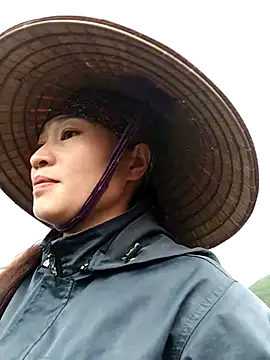 Lilinn  online show from 6, 3, 2026