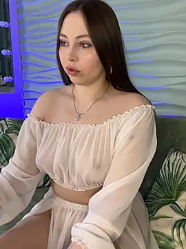  CarlaDoll online show from 19, 4, 2026