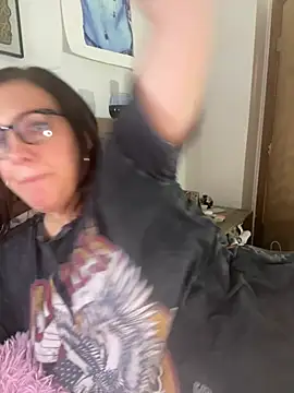 hollyharmd online show from 13, 3, 2026