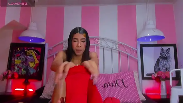 mxli divine  online show from 7, 4, 2026