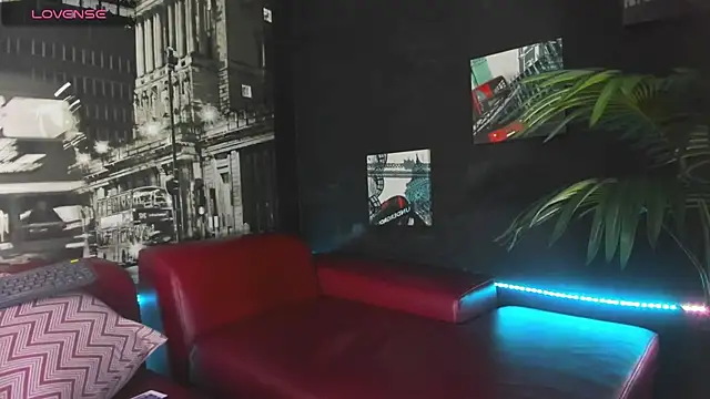 mxli divine  online show from 20, 5, 2026