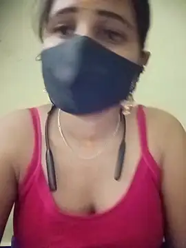 Snapshot of Tamil_Rani- chatting on 27, 5, 2026 Tamil Rani- online show from 27, 5, 2026