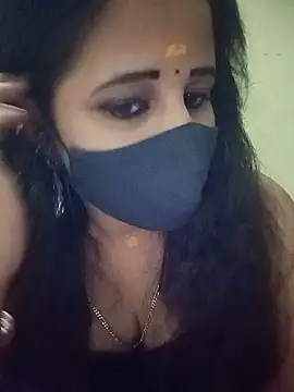 Snapshot of Tamil_Rani- chatting on 23, 5, 2026 Tamil Rani- online show from 23, 5, 2026