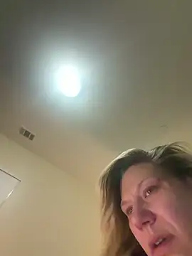 Darkcrowncouple online show from 12, 3, 2026