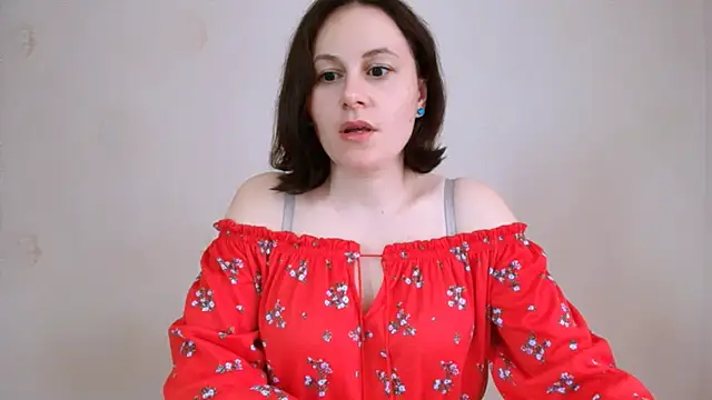 Inessa beauty online show from 19, 5, 2026