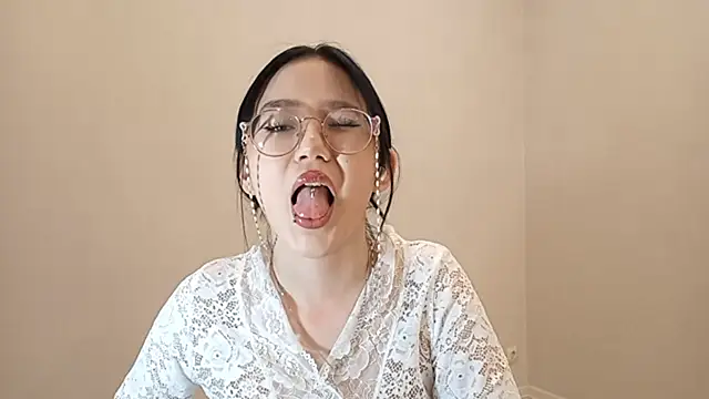 SolvedGlobe online show from 13, 4, 2026