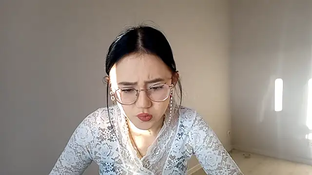 SolvedGlobe online show from 9, 4, 2026