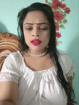 Snapshot of Beauty-3 chatting on 21, 7, 2026 Beauty-3 online show from 21, 7, 2026