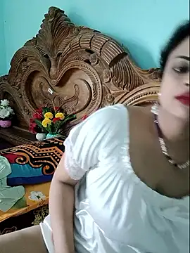 Snapshot of Beauty-3 chatting on 15, 6, 2026 Beauty-3 online show from 15, 6, 2026